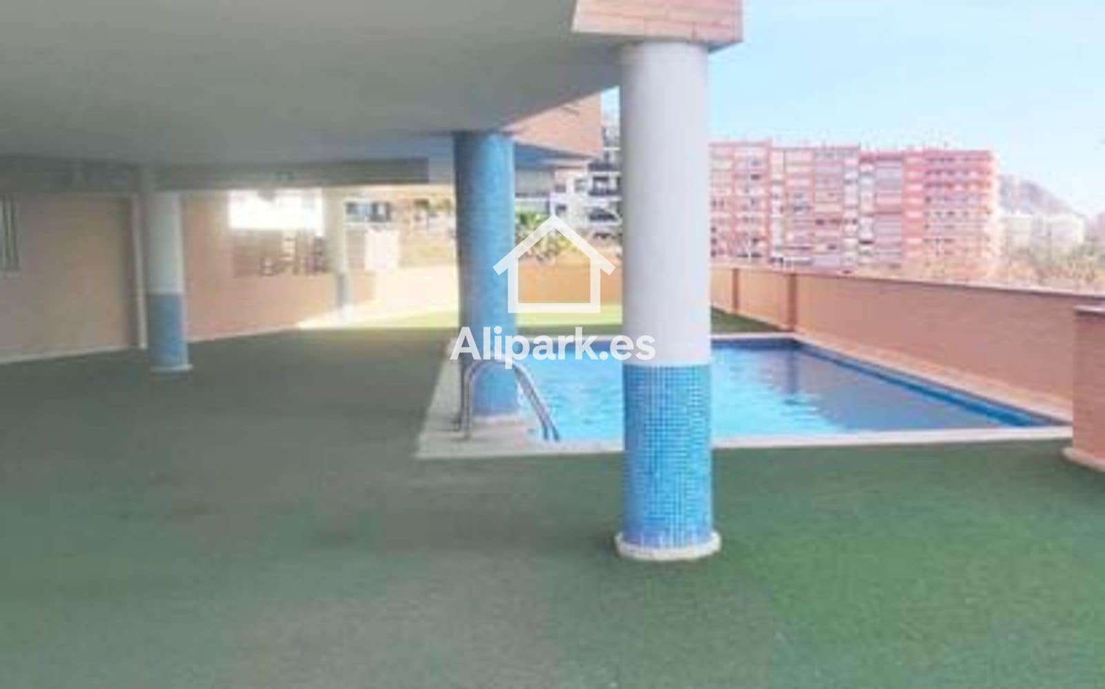 Piso de 3 habitaciones en Alicante / Alacant ciudad en venta con piscina - 330.000 € (Ref: 9453327)