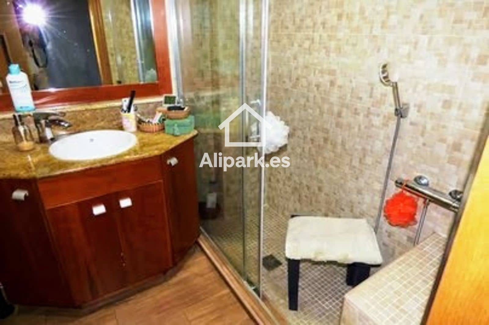 Piso de 3 habitaciones en Alicante / Alacant ciudad en venta con piscina - 330.000 € (Ref: 9453327)