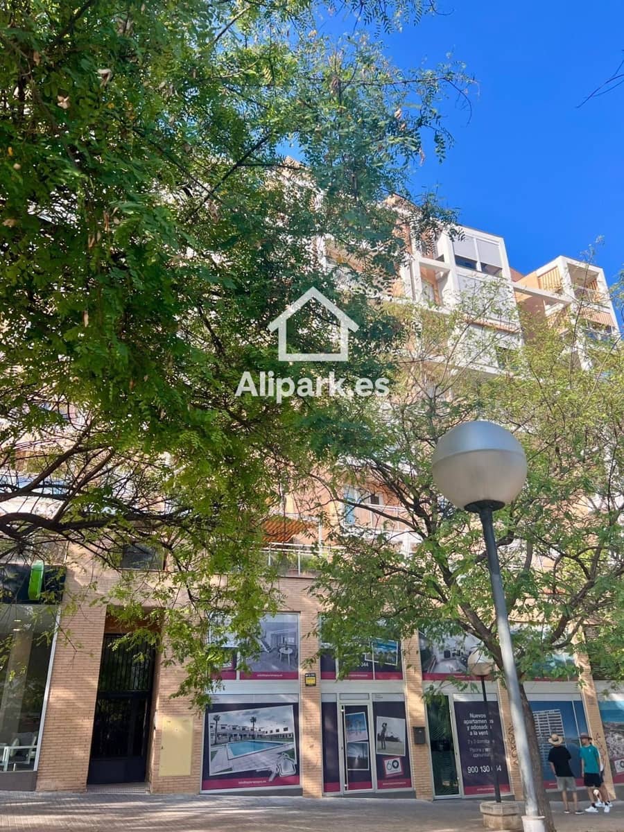 Piso de 3 habitaciones en Alicante / Alacant ciudad en venta con piscina - 330.000 € (Ref: 9453327)