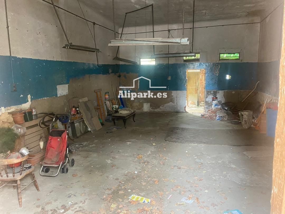 Omakotitalo myytävänä paikassa Alicante kaupunki - 185 000 € (Ref: 9453329)