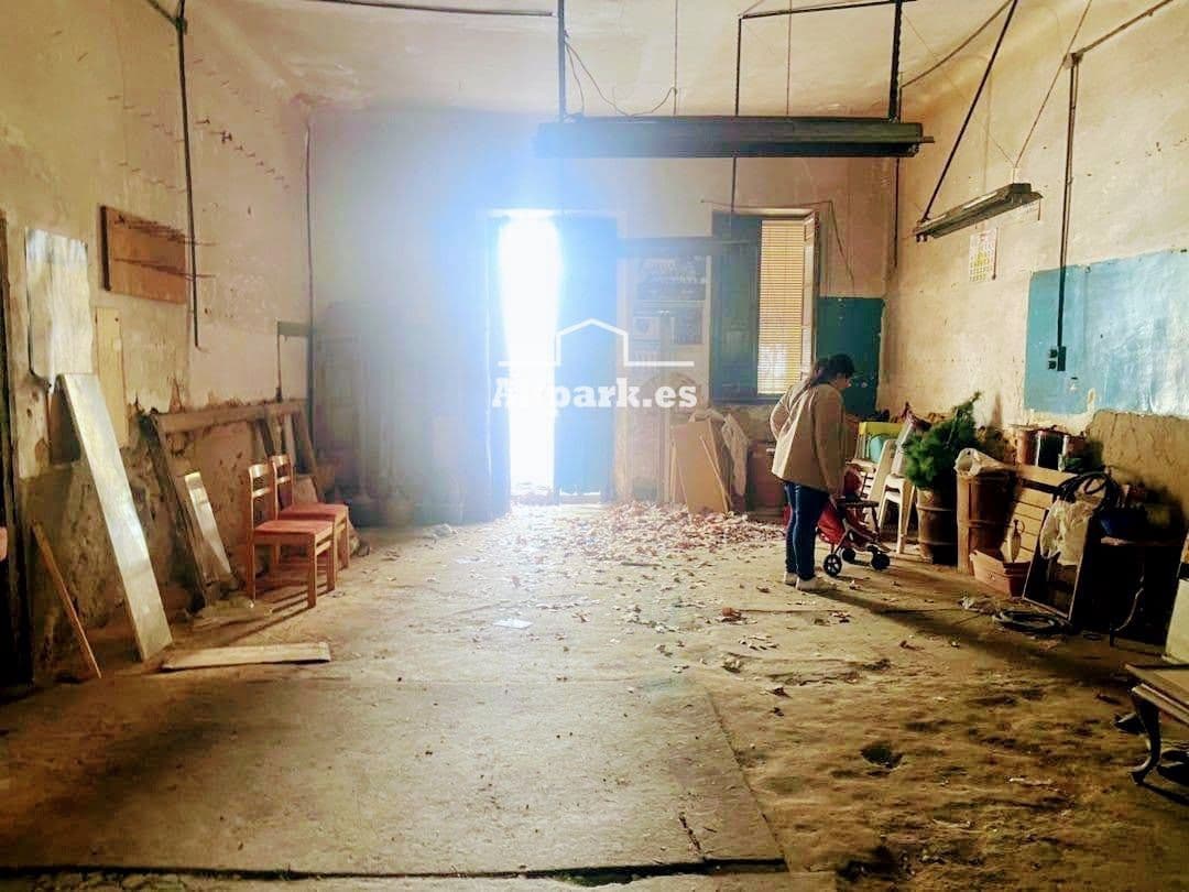 Omakotitalo myytävänä paikassa Alicante kaupunki - 185 000 € (Ref: 9453329)