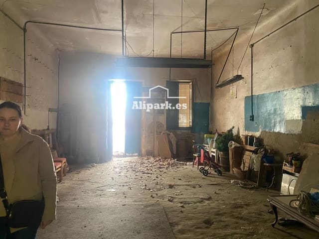 Omakotitalo myytävänä paikassa Florida Baja, Alicante kaupunki - 185 000 € (Ref: 9453329)