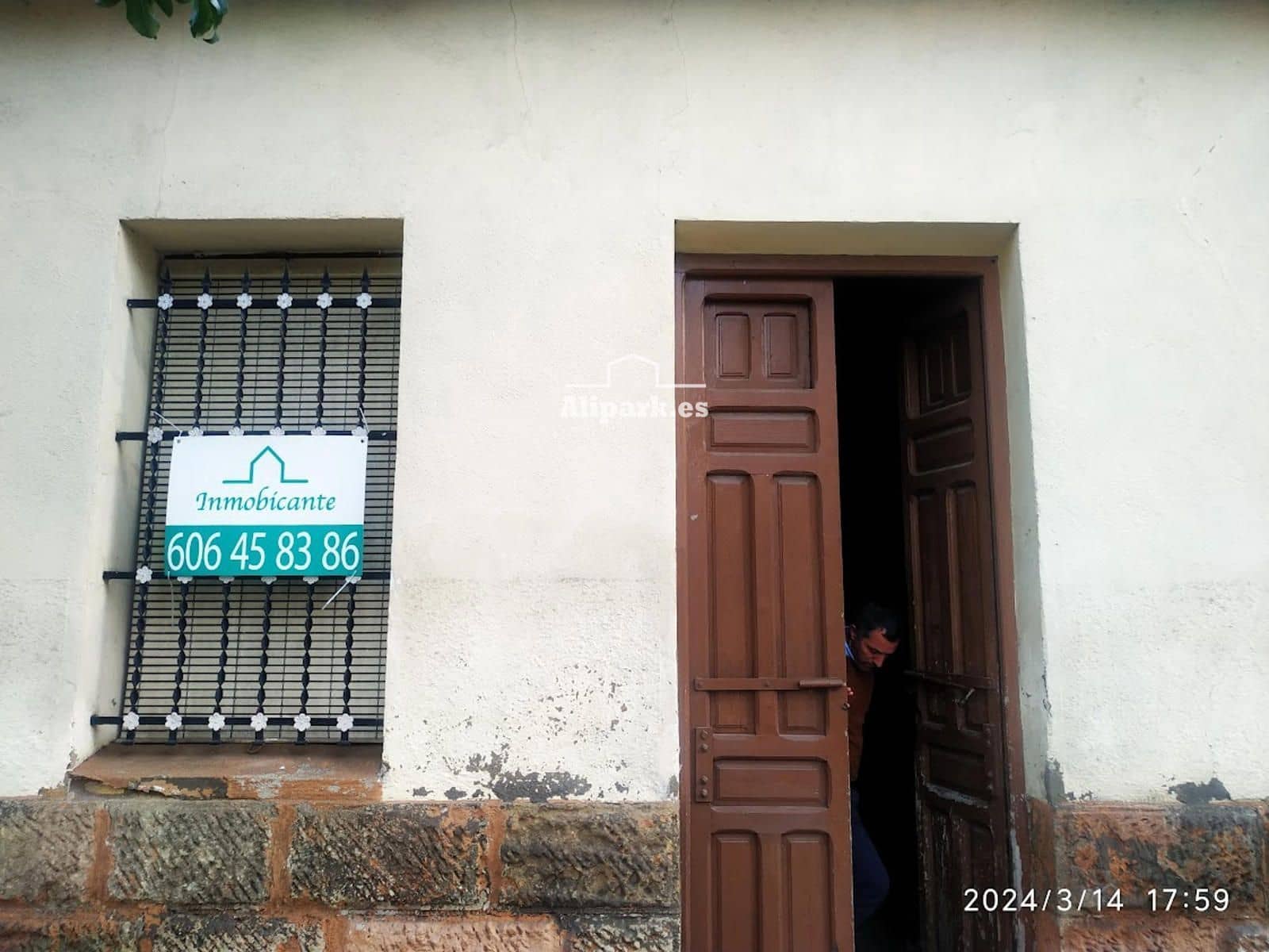 Omakotitalo myytävänä paikassa Alicante kaupunki - 185 000 € (Ref: 9453329)