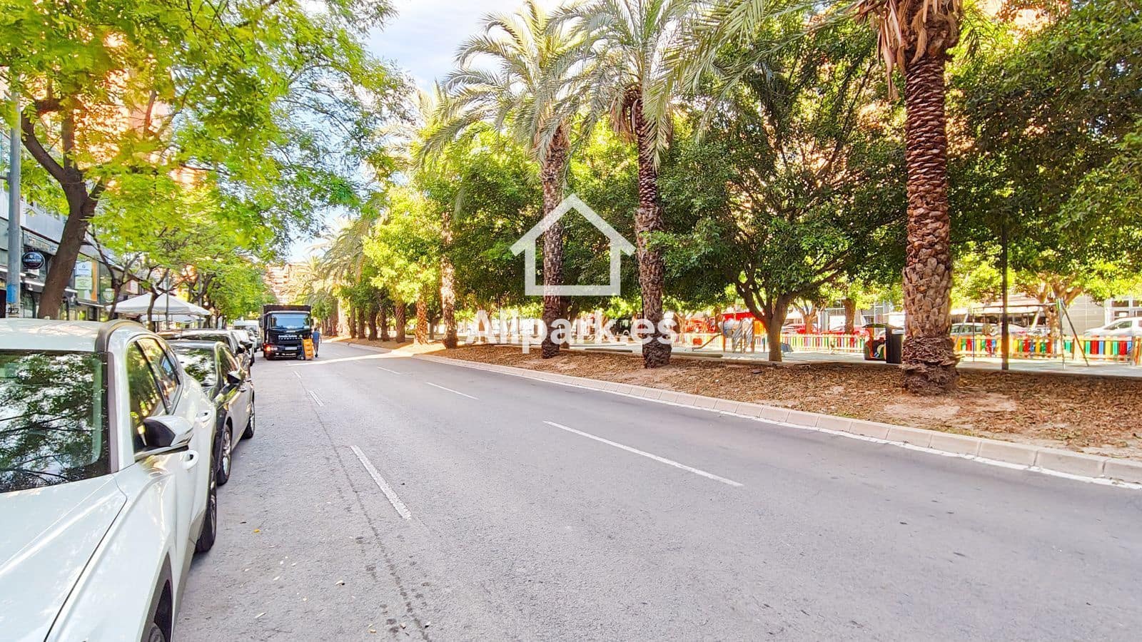 Office for rent in Alicante / Alacant city with garage - € 1,000 (Ref: 9453331)