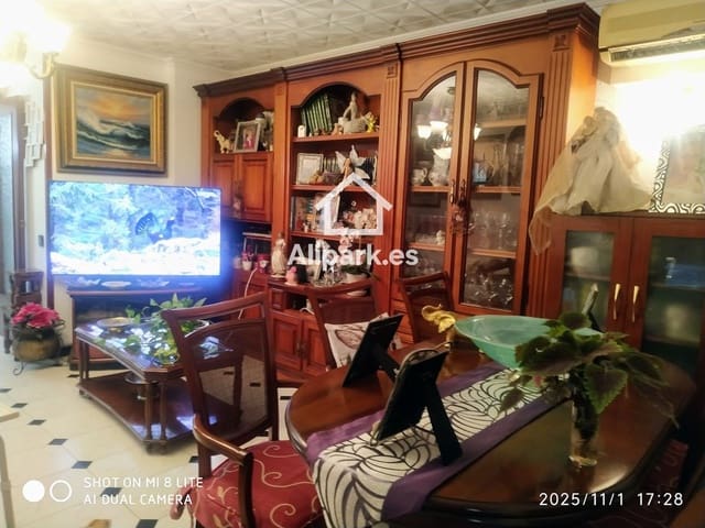 4 slaapkamer Flat te koop in Campoamor - Altozano, Alicante stad - € 189.950 (Ref: 9453333)