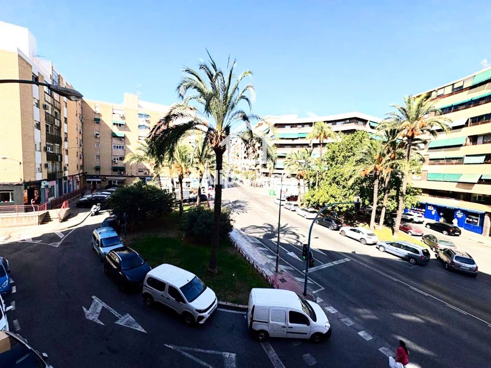 4 bedroom Flat for sale in Alicante / Alacant city - € 189,950 (Ref: 9453333)