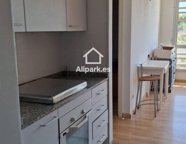 3 makuuhuone Asunto vuokrattavana paikassa Paus - Poligono San Blas, Alicante kaupunki - 1 200 € (Ref: 9453334)