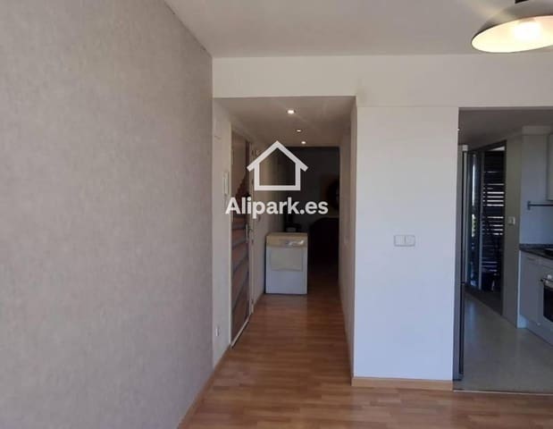 3 makuuhuone Asunto vuokrattavana paikassa Paus - Poligono San Blas, Alicante kaupunki - 1 200 € (Ref: 9453334)