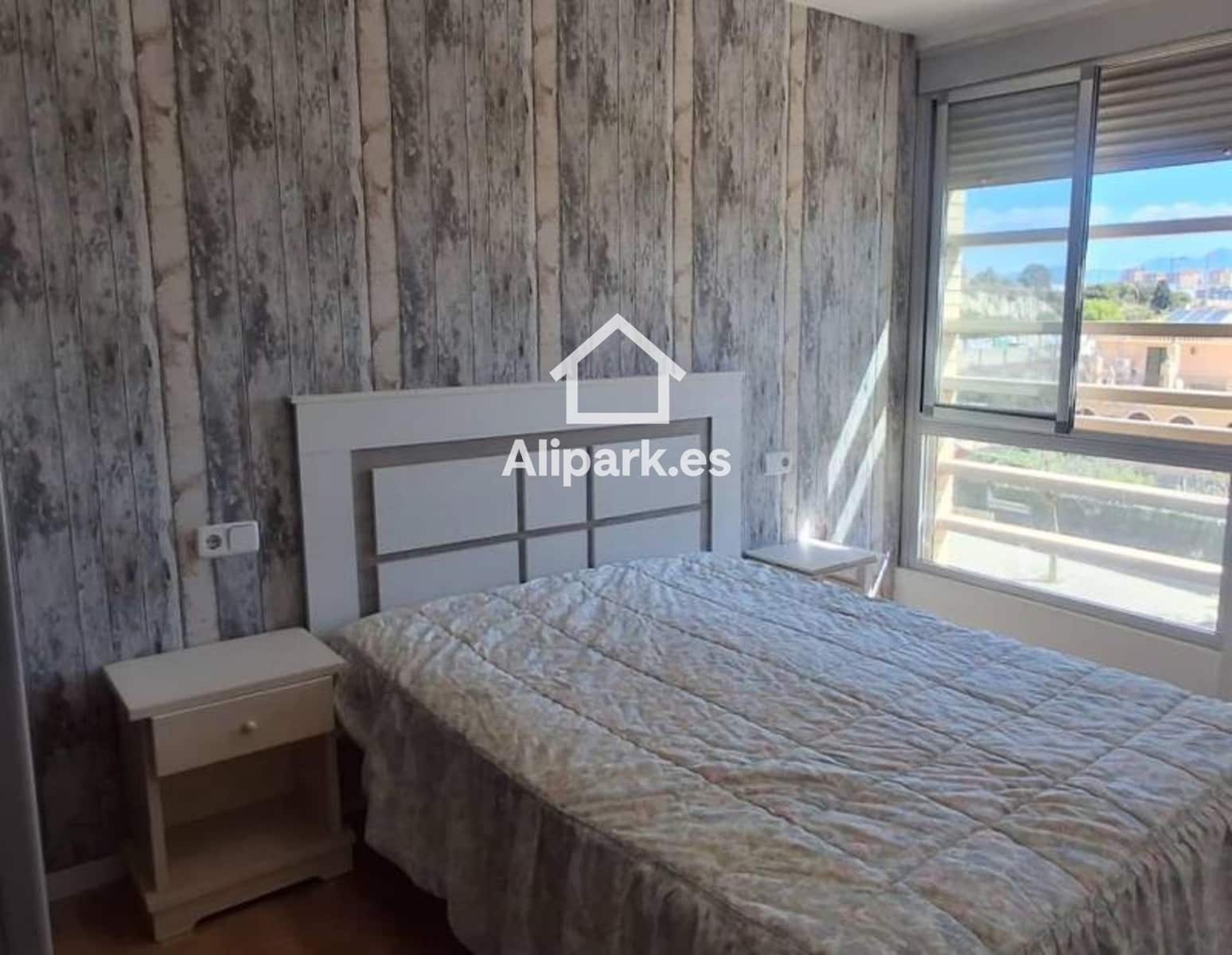 Piso de 3 habitaciones en Alicante / Alacant ciudad en alquiler - 1.200 € (Ref: 9453334)