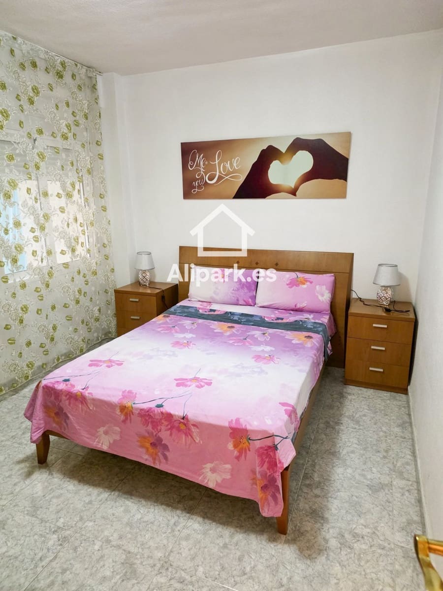 3 chambre Appartement à vendre à Alicante ville - 190 000 € (Ref: 9453335)