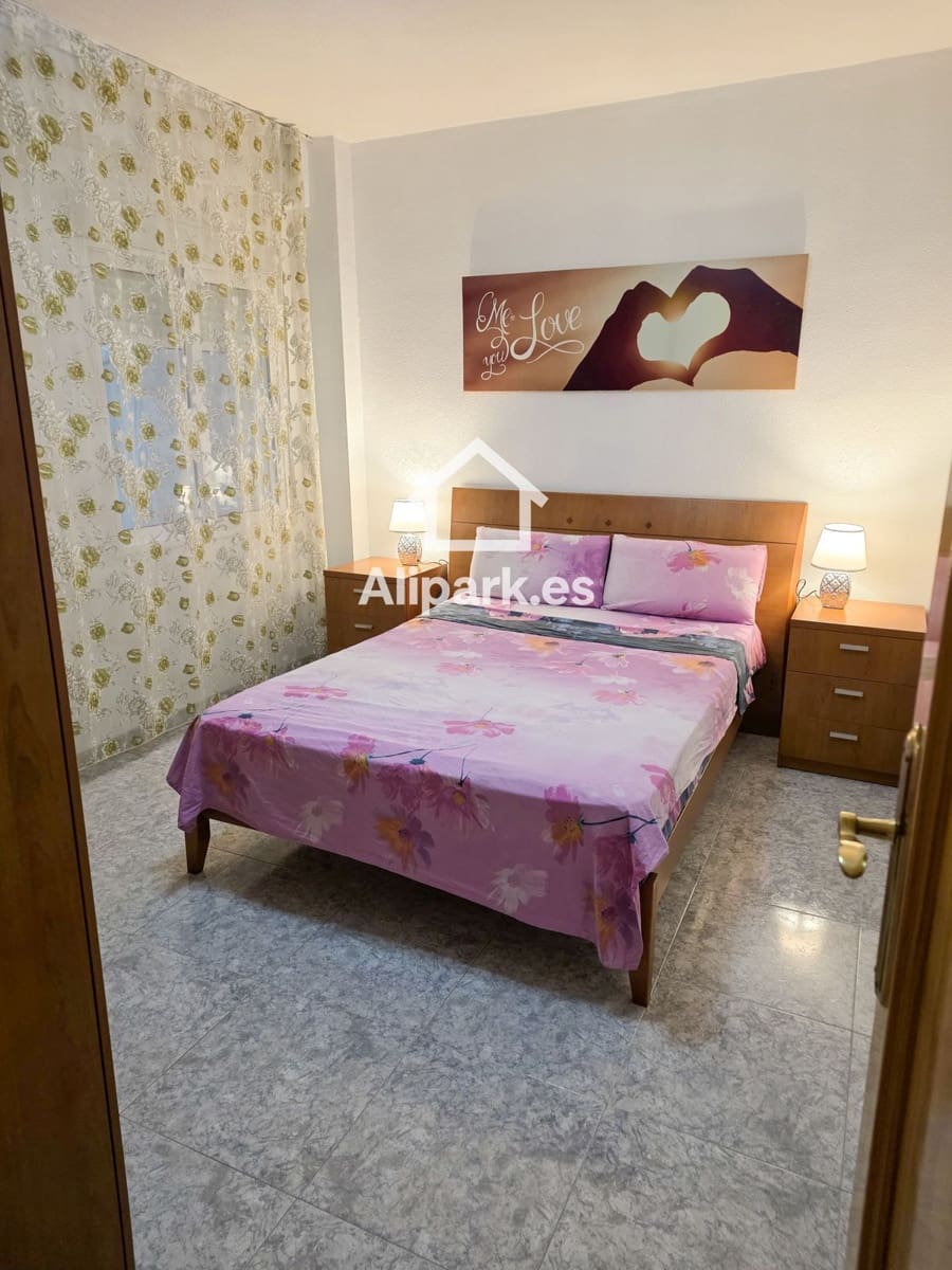 3 chambre Appartement à vendre à Alicante ville - 190 000 € (Ref: 9453335)