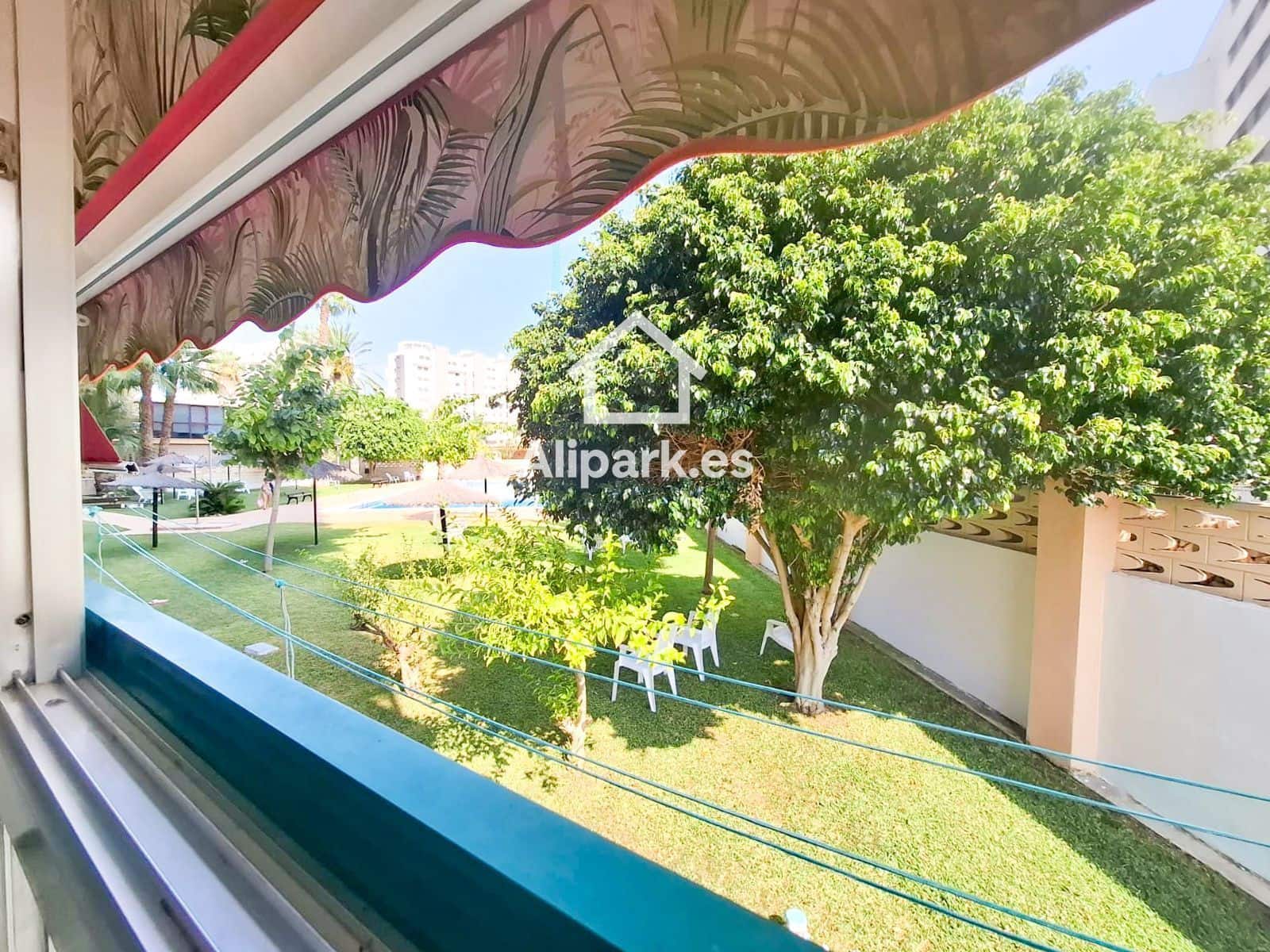 1 bedroom Flat for sale in Alicante / Alacant city with pool - € 220,000 (Ref: 9453337)