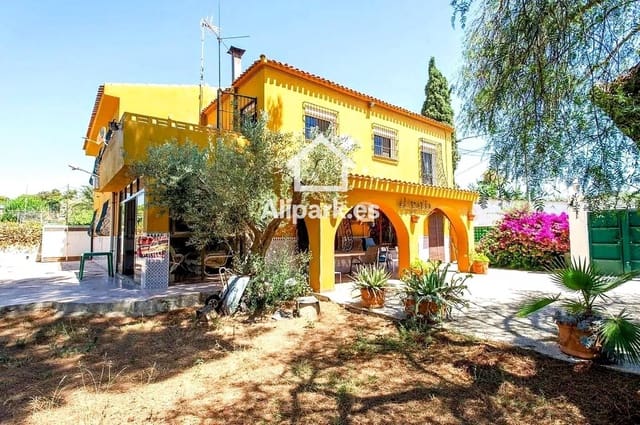 Chalet de 6 habitaciones en Villafranqueza, Alicante / Alacant ciudad en venta con piscina garaje - 485.000 € (Ref: 9453338)