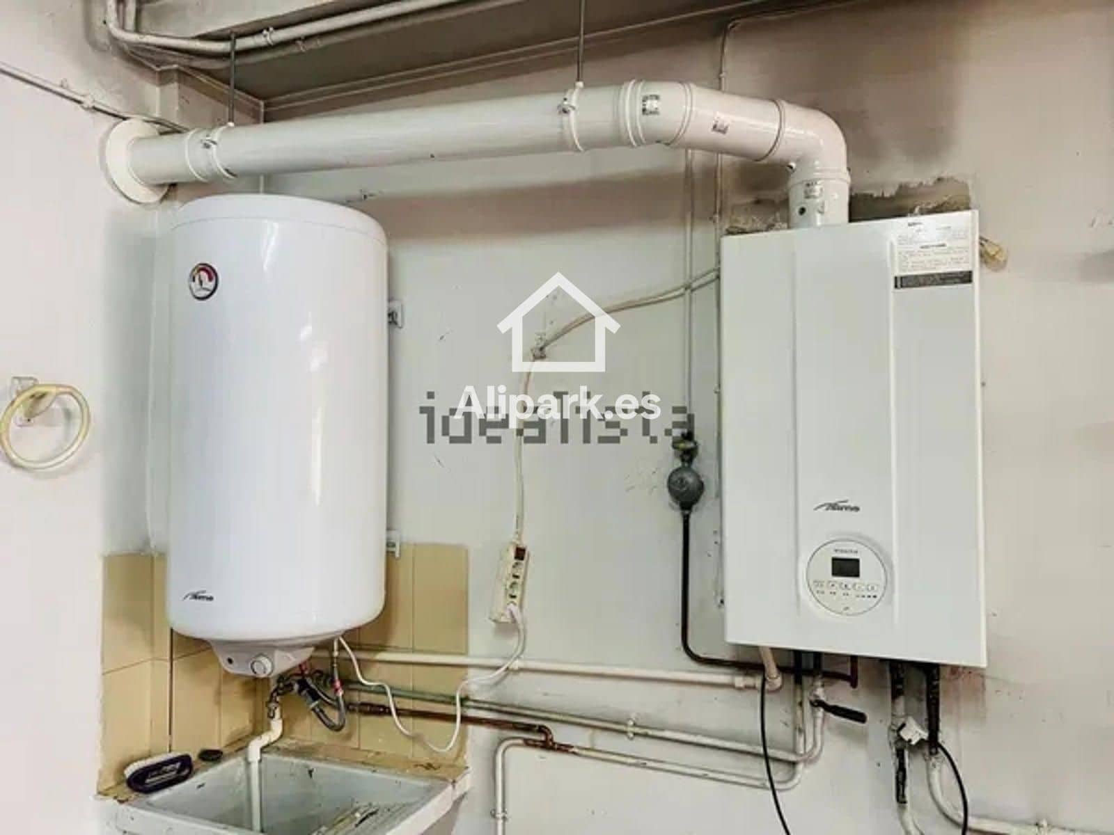 Chalet de 6 habitaciones en Alicante / Alacant ciudad en venta con piscina garaje - 485.000 € (Ref: 9453338)