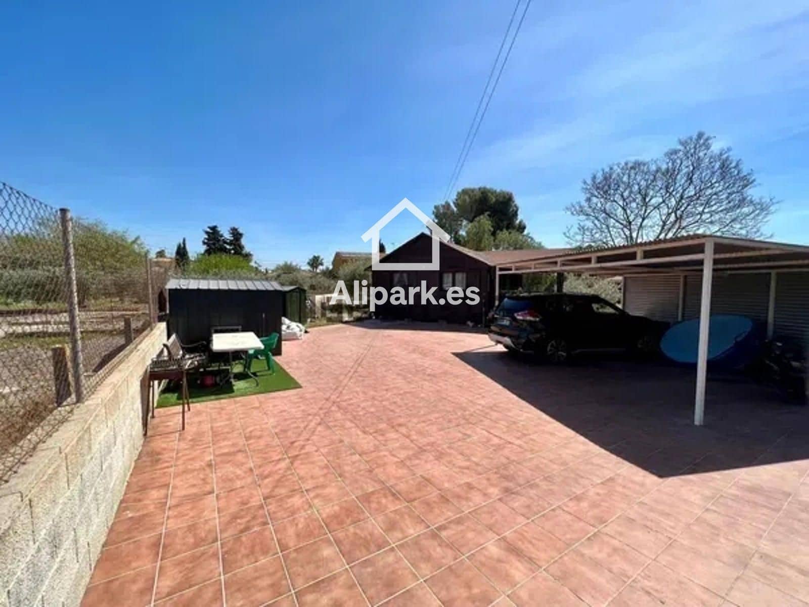 Chalet de 6 habitaciones en Alicante / Alacant ciudad en venta con piscina garaje - 485.000 € (Ref: 9453338)