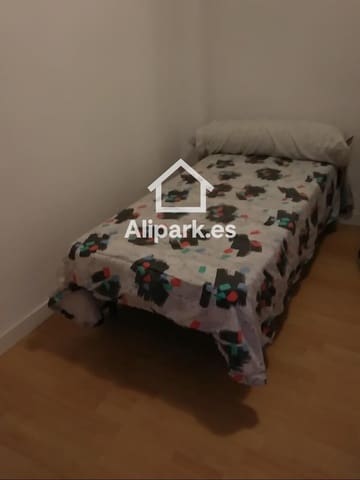 3 bedroom Flat for sale in Florida Alta, Alicante / Alacant city - € 139,000 (Ref: 9453341)