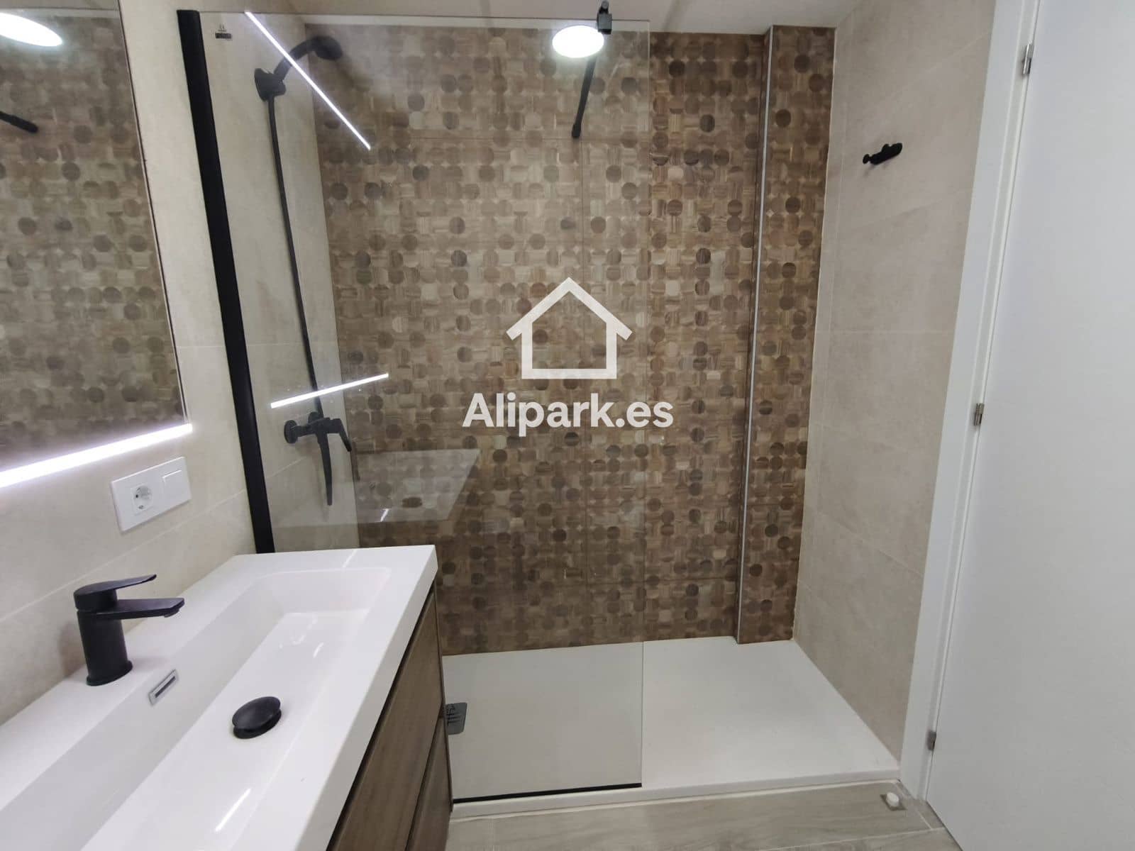 Villa in vendita in Tibi - 290.000 € (Rif: 9453345)