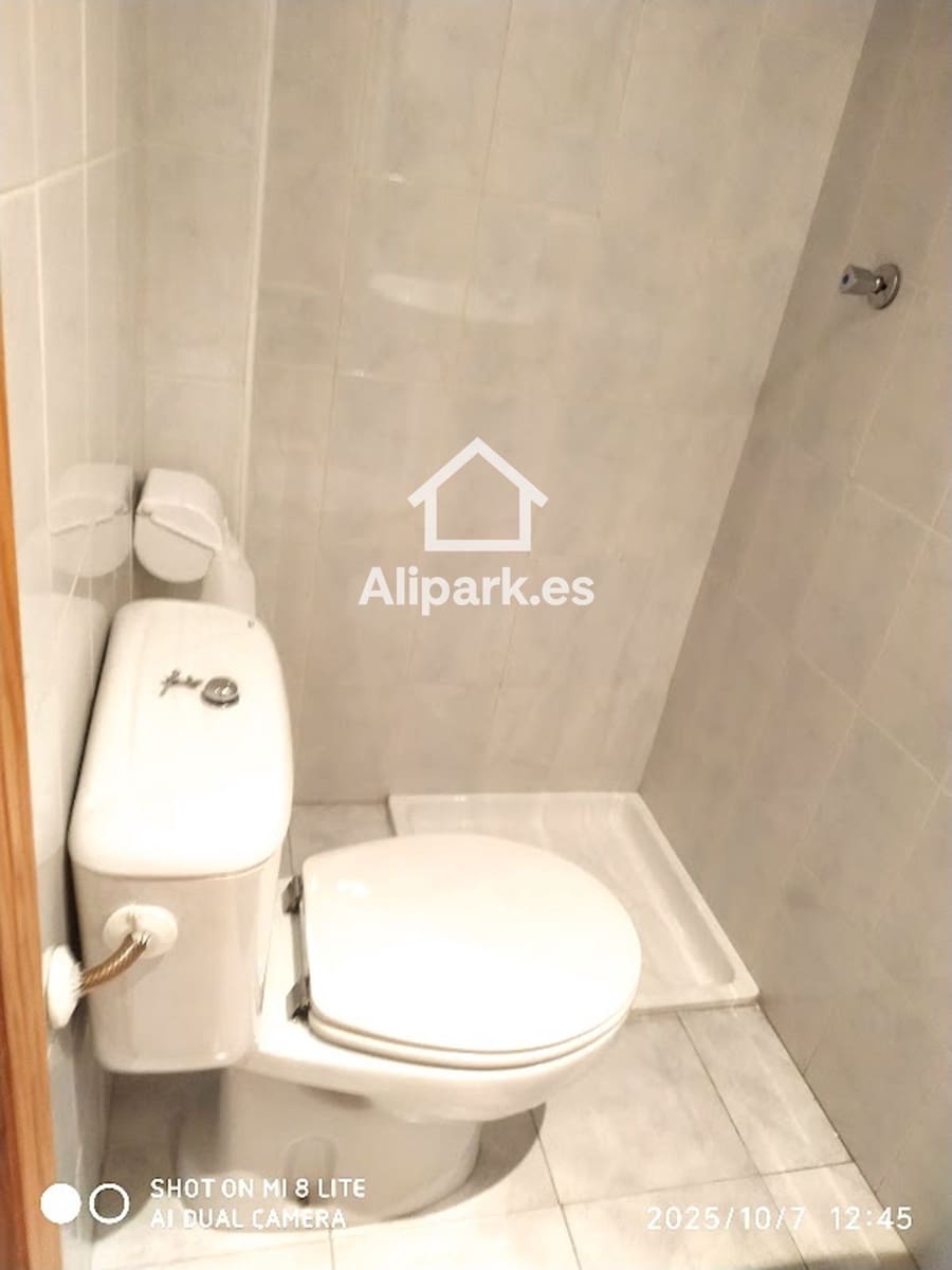 Erhverv til salg i Elche / Elx - € 85.000 (Ref: 9453346)