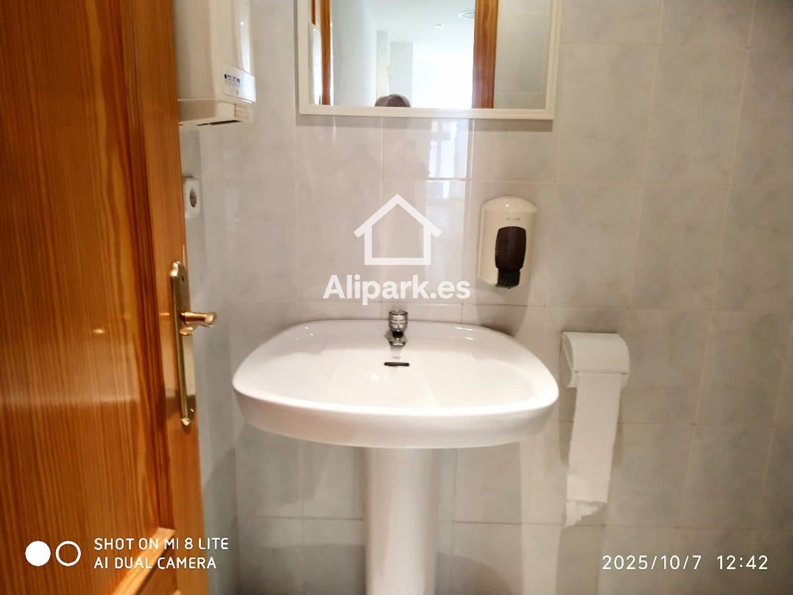 Erhverv til salg i Elche / Elx - € 85.000 (Ref: 9453346)