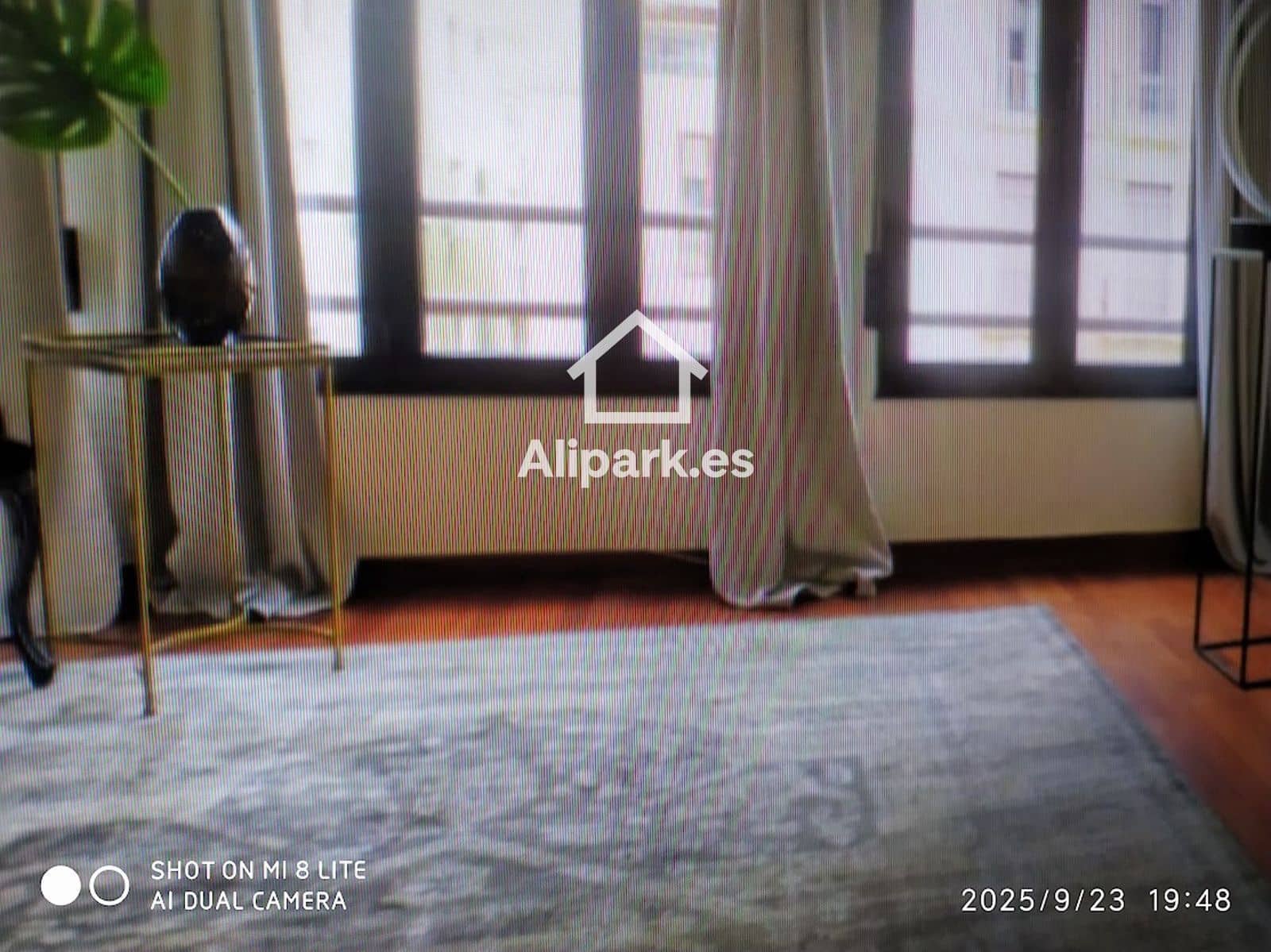 4 bedroom Flat for sale in Alicante / Alacant city - € 565,000 (Ref: 9453347)