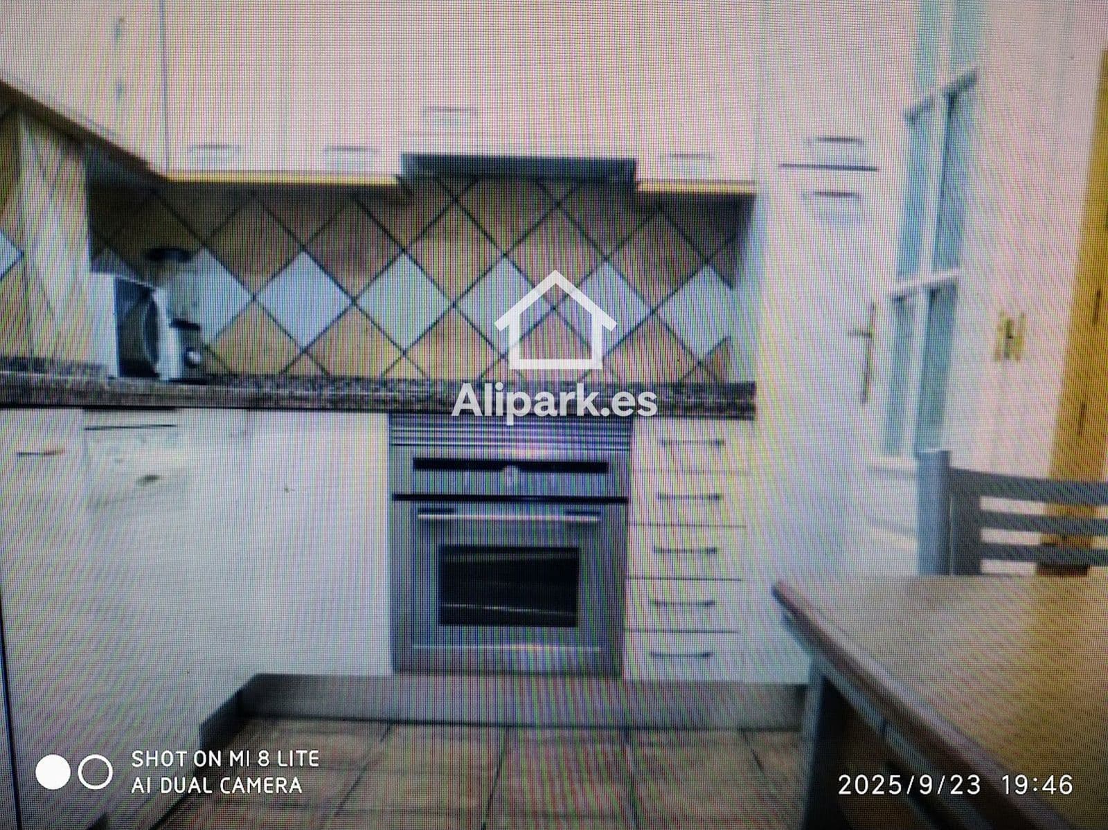 4 bedroom Flat for sale in Alicante / Alacant city - € 565,000 (Ref: 9453347)