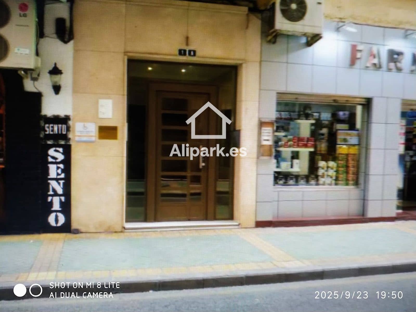 4 bedroom Flat for sale in Alicante / Alacant city - € 565,000 (Ref: 9453347)