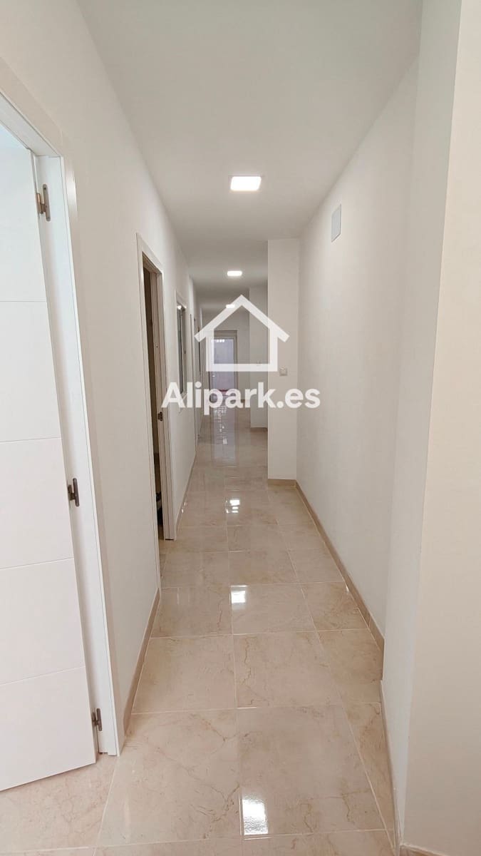 Local Comercial en Alicante / Alacant ciudad en venta - 145.000 € (Ref: 9453349)