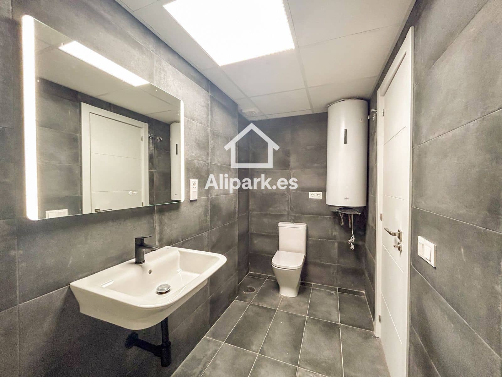 Piso de 2 habitaciones en Alicante / Alacant ciudad en venta - 234.900 € (Ref: 9453351)