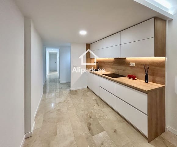Piso de 2 habitaciones en Carolinas Altas, Alicante / Alacant ciudad en venta - 234.900 € (Ref: 9453351)