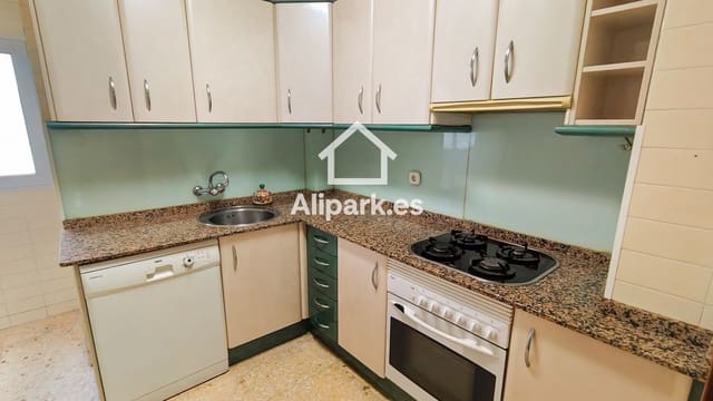 2 slaapkamer Flat te koop in Santo Domingo, Alicante stad - € 190.000 (Ref: 9453353)
