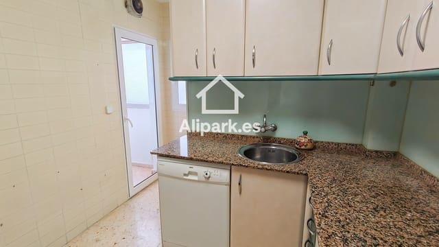 2 slaapkamer Flat te koop in Santo Domingo, Alicante stad - € 190.000 (Ref: 9453353)