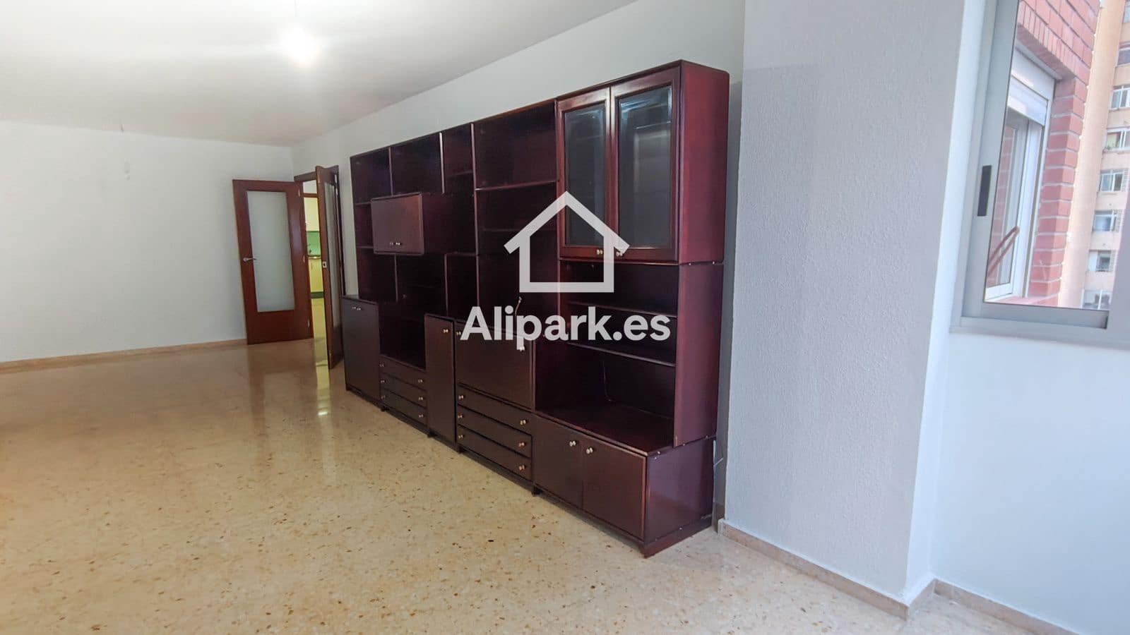 2 slaapkamer Flat te koop in Alicante stad - € 190.000 (Ref: 9453353)