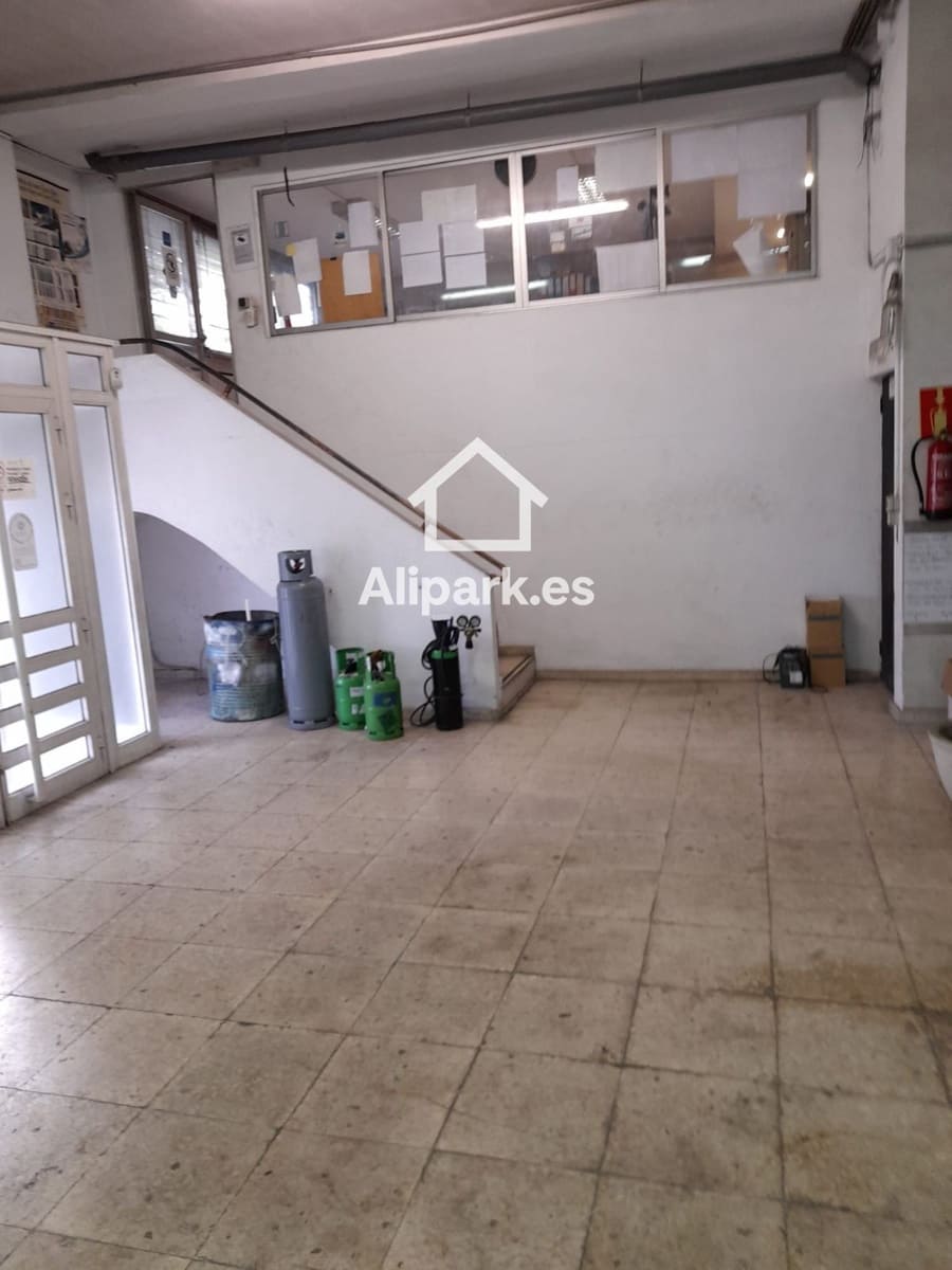 Erhverv til salg i Alicante by - € 169.000 (Ref: 9453356)