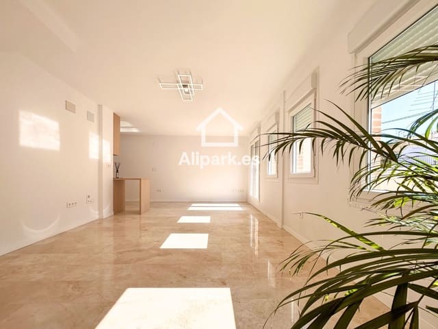 Ático de 2 habitaciones en Carolinas Altas, Alicante / Alacant ciudad en venta - 289.900 € (Ref: 9453358)