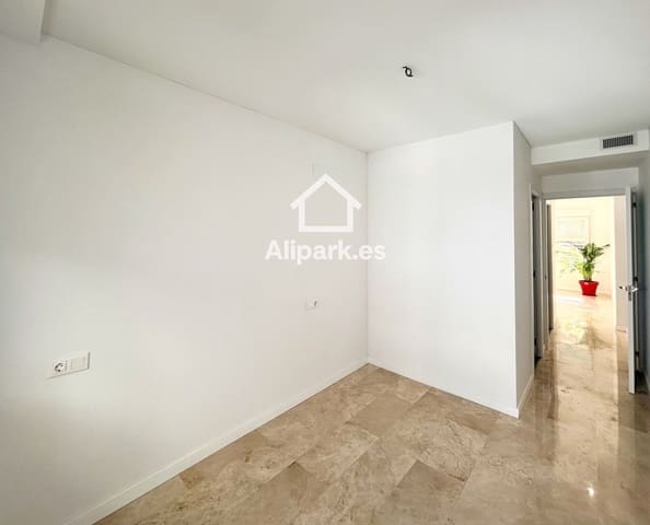 Ático de 2 habitaciones en Carolinas Altas, Alicante / Alacant ciudad en venta - 289.900 € (Ref: 9453358)