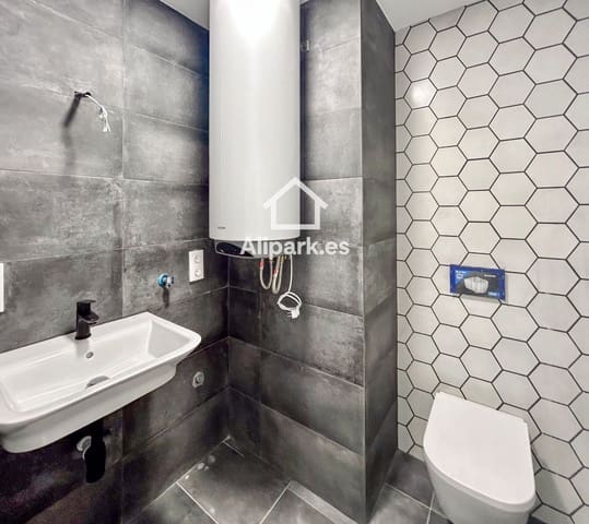 Ático de 2 habitaciones en Carolinas Altas, Alicante / Alacant ciudad en venta - 289.900 € (Ref: 9453358)