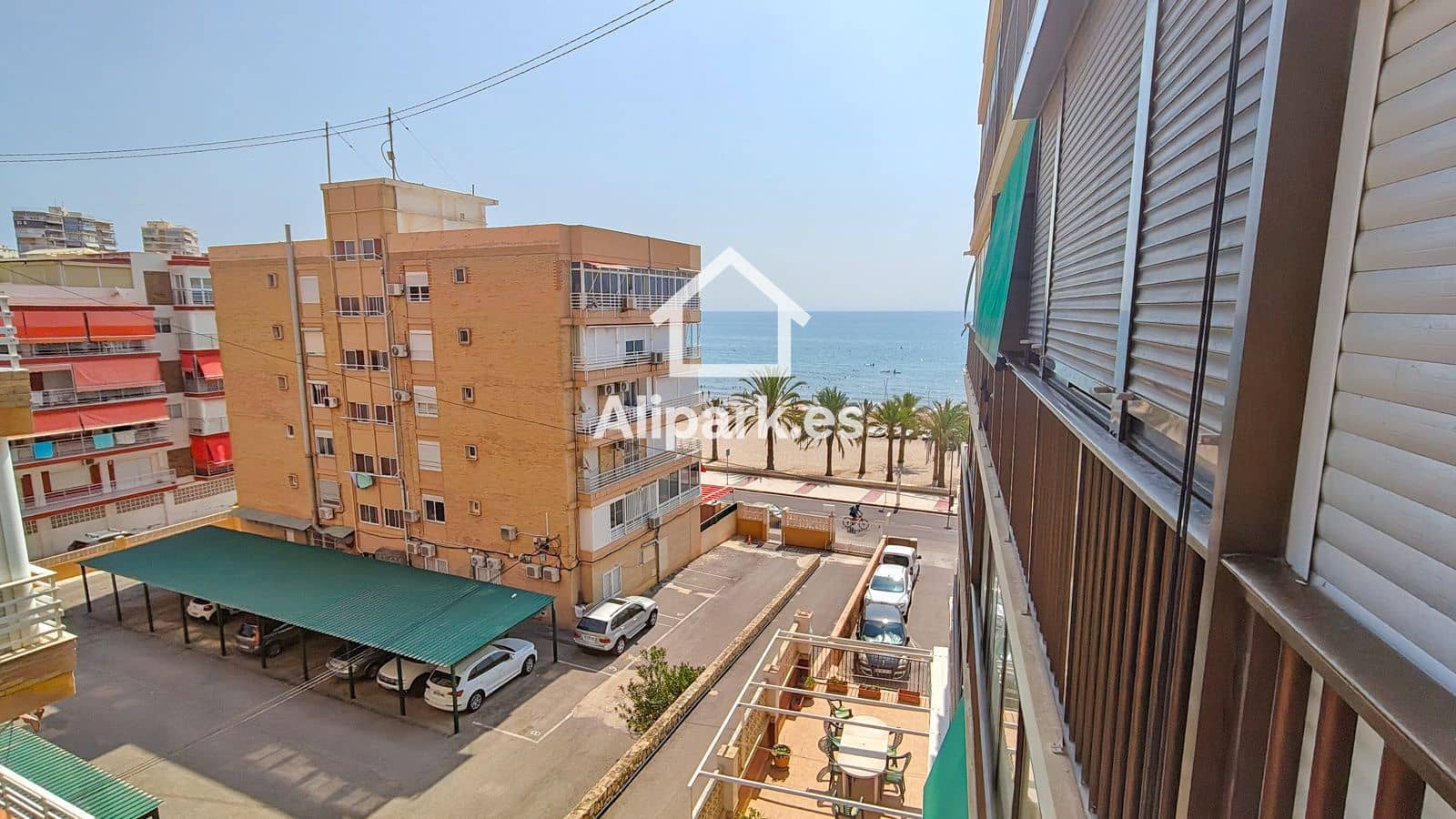 2 bedroom Flat for sale in El Campello with garage - € 270,000 (Ref: 9453360)