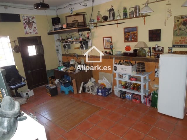 3 chambre Finca/Maison de Campagne à vendre à San Vicente / Sant Vicent del Raspeig avec piscine garage - 590 000 € (Ref: 9453362)