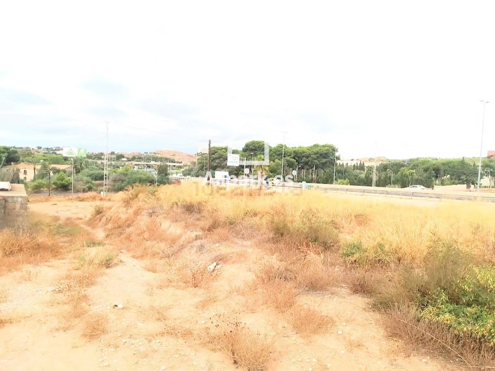 Byggegrund til salg i Alicante by - € 250.000 (Ref: 9453365)