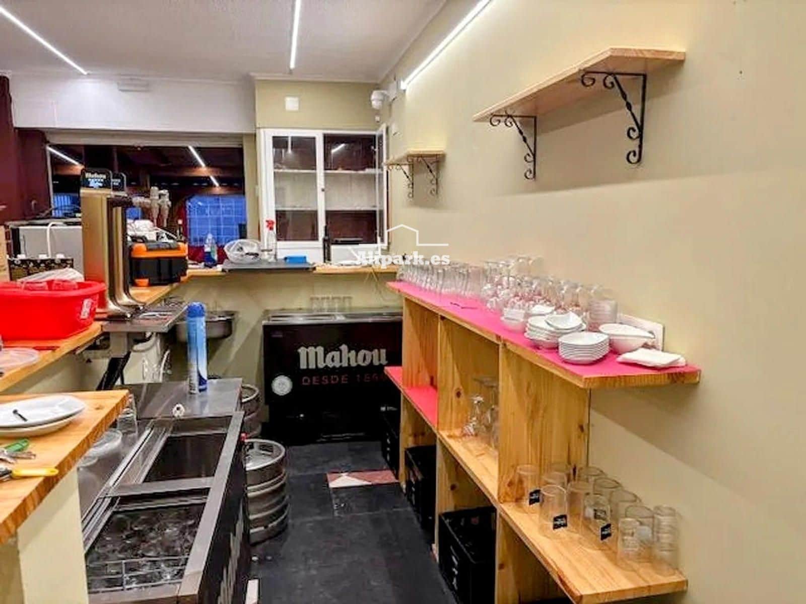 Comercial para venda em Elche / Elx - 239 000 € (Ref: 9453367)