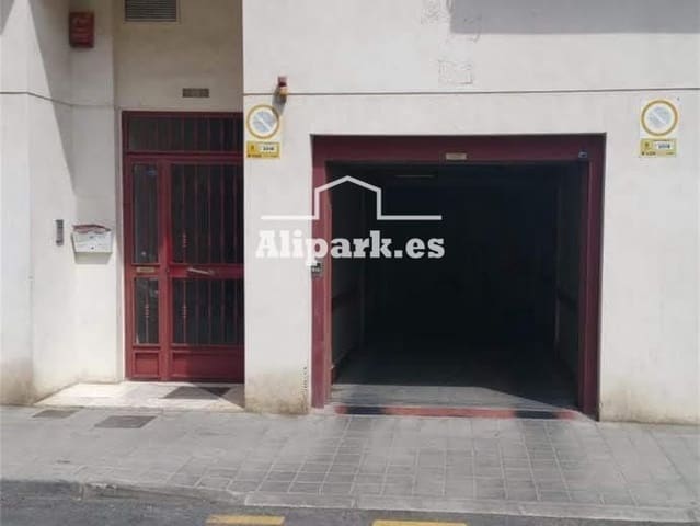 Garage til salg i Florida Baja, Alicante by - € 15.000 (Ref: 9453368)