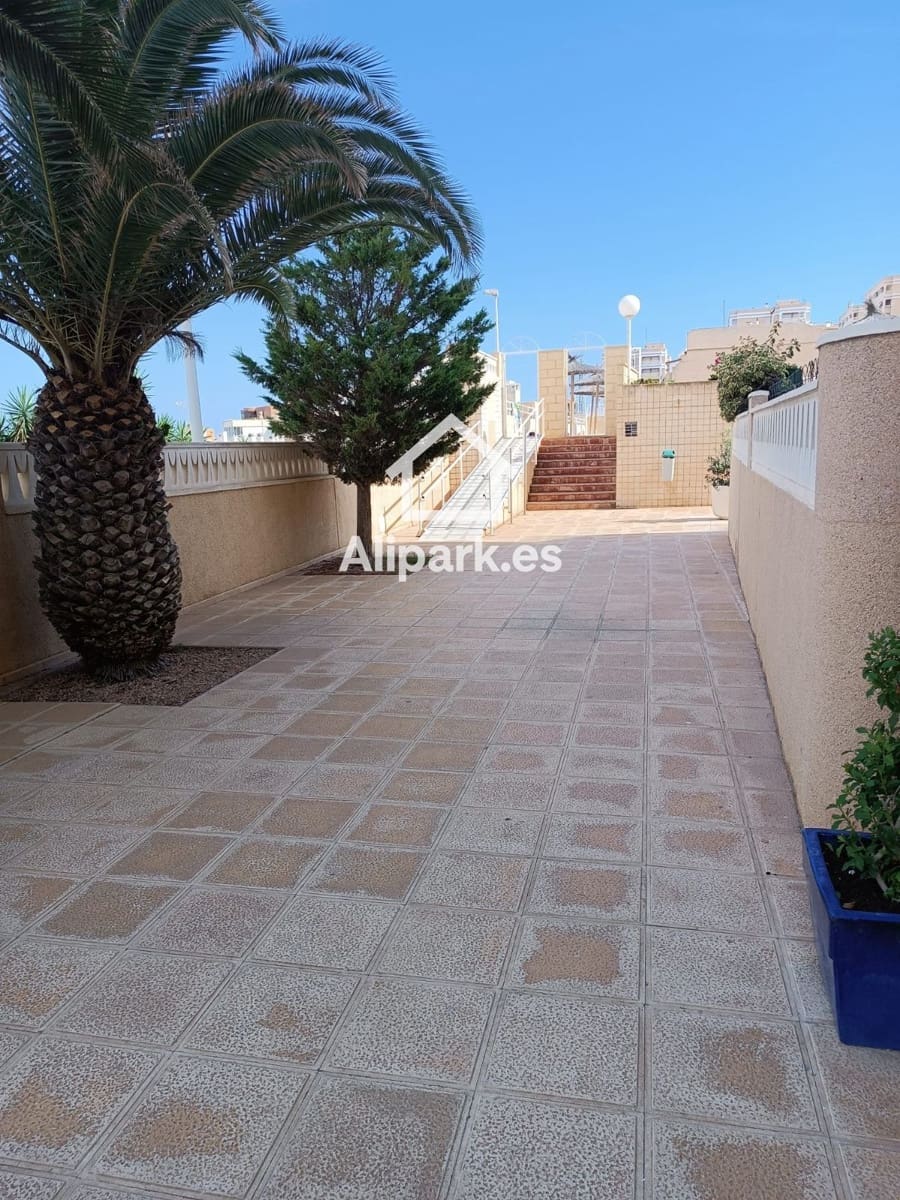 3 slaapkamer Flat te koop in Elche / Elx met zwembad garage - € 275.000 (Ref: 9453375)