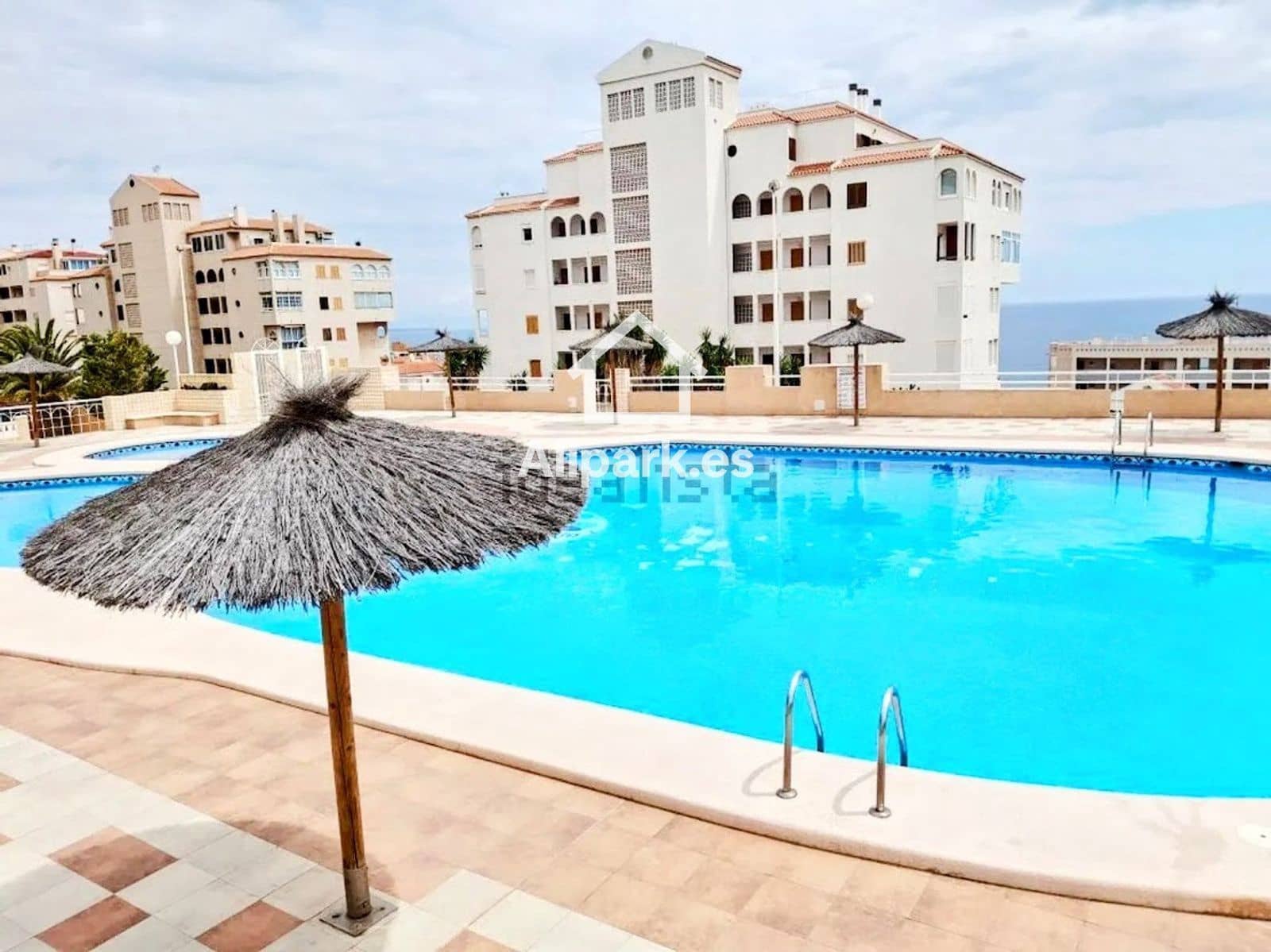 3 slaapkamer Flat te koop in Elche / Elx met zwembad garage - € 275.000 (Ref: 9453375)