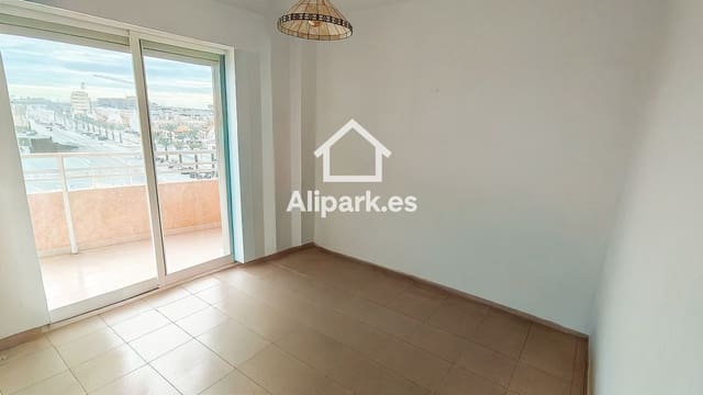 Piso de 3 habitaciones en Arenales del Sol, Elche / Elx en venta con piscina garaje - 255.000 € (Ref: 9453375)