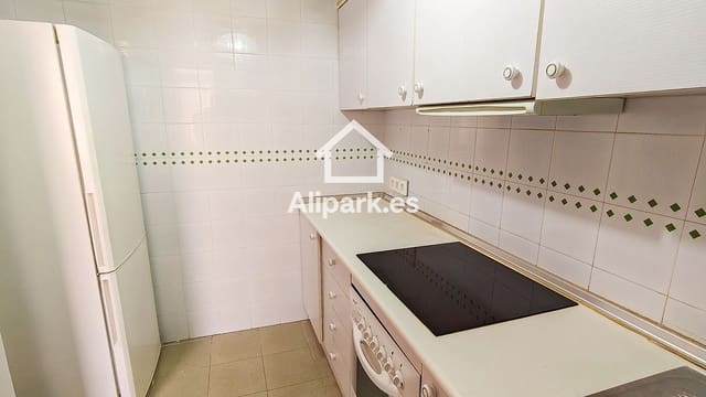 Piso de 3 habitaciones en Arenales del Sol, Elche / Elx en venta con piscina garaje - 255.000 € (Ref: 9453375)