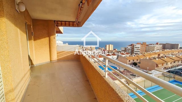 Piso de 3 habitaciones en Arenales del Sol, Elche / Elx en venta con piscina garaje - 255.000 € (Ref: 9453375)