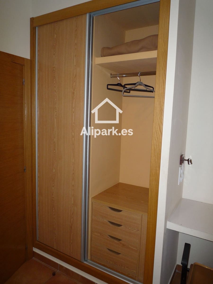 Townhouse for sale in Alicante / Alacant city - € 1,295,000 (Ref: 9453376)