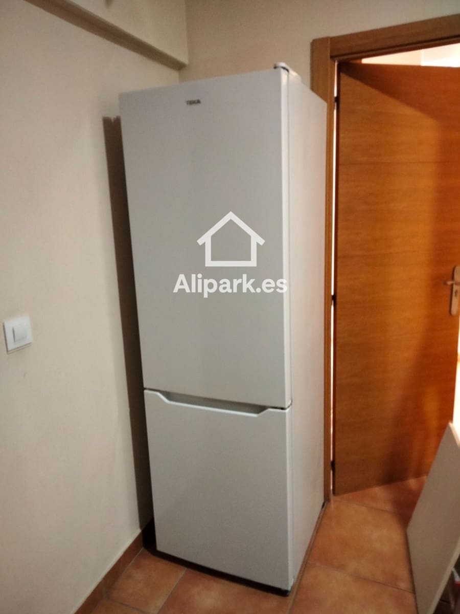 Townhouse for sale in Alicante / Alacant city - € 1,295,000 (Ref: 9453376)