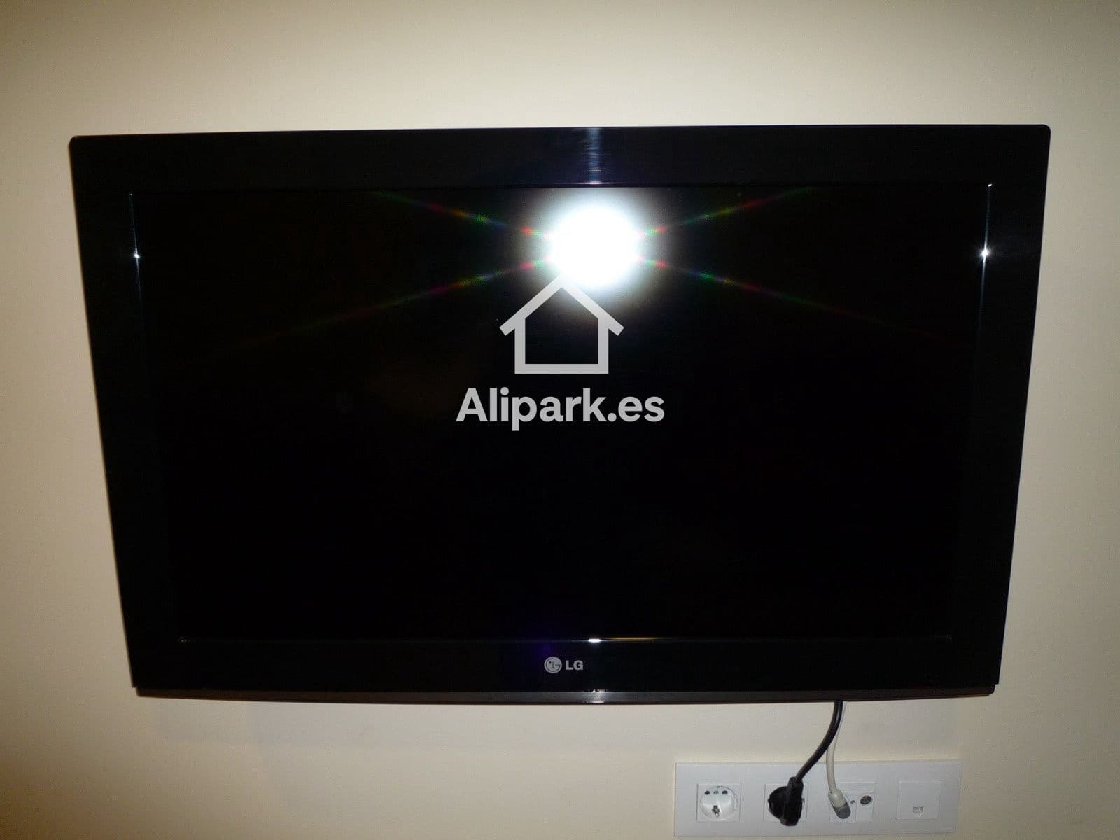 Townhouse for sale in Alicante / Alacant city - € 1,295,000 (Ref: 9453376)