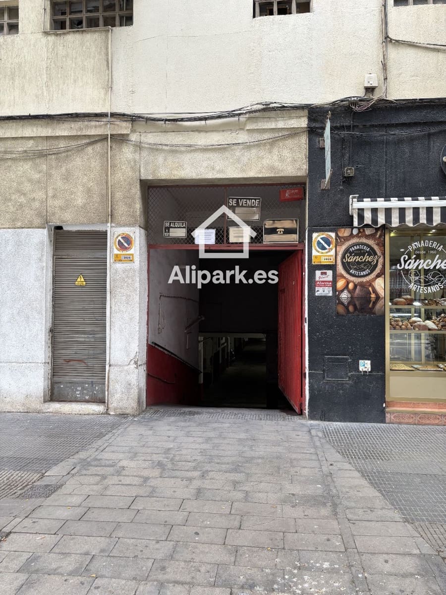 Garage til salg i Orihuela - € 11.000 (Ref: 9453377)